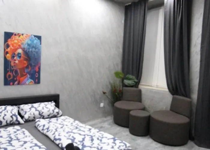 Family In Akh Area Appartement