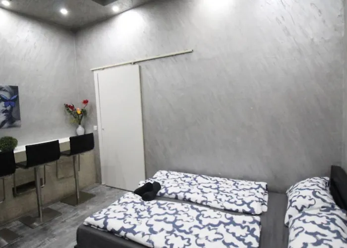 Family In Akh Area Appartement